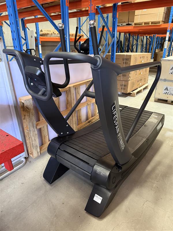 Ex-Demonstration Corsair FreeRun 105 Curved Treadmill (Assembled)
