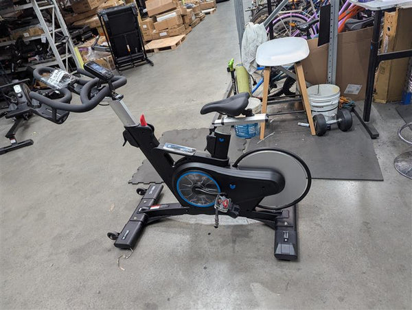 Refurbished SM-900 Commercial Magnetic Spin Bike