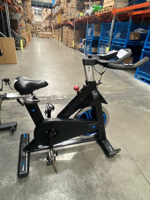 Refurbished LSF SP-870M3 Spin bike (no Cleat Pedals)