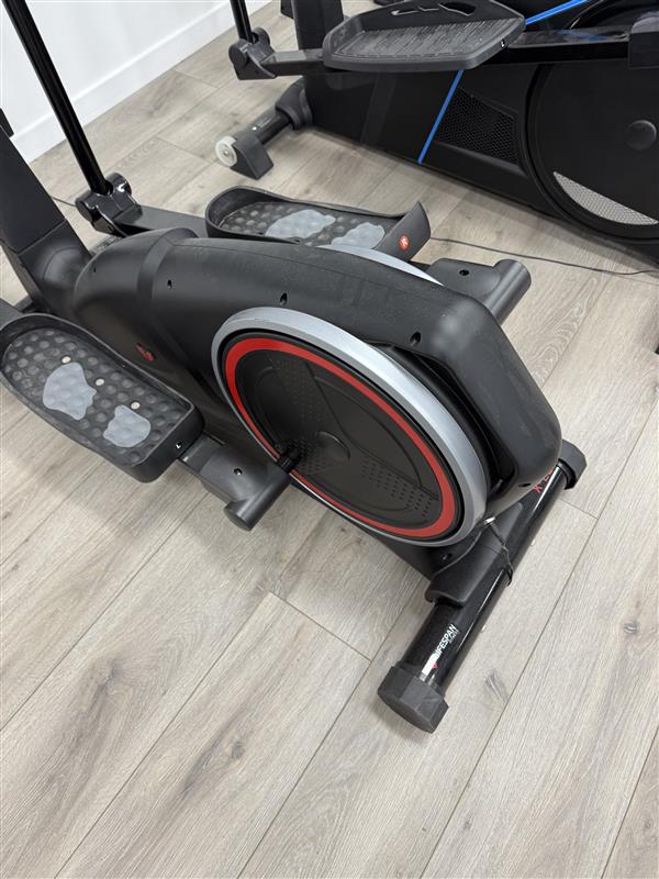 Refurbished LSF X22 Cross trainer